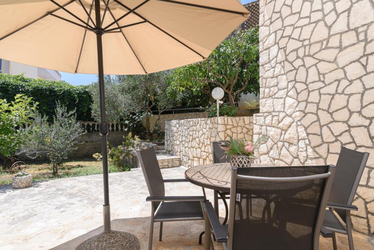 Apartmani Suki Trogir Exterior foto